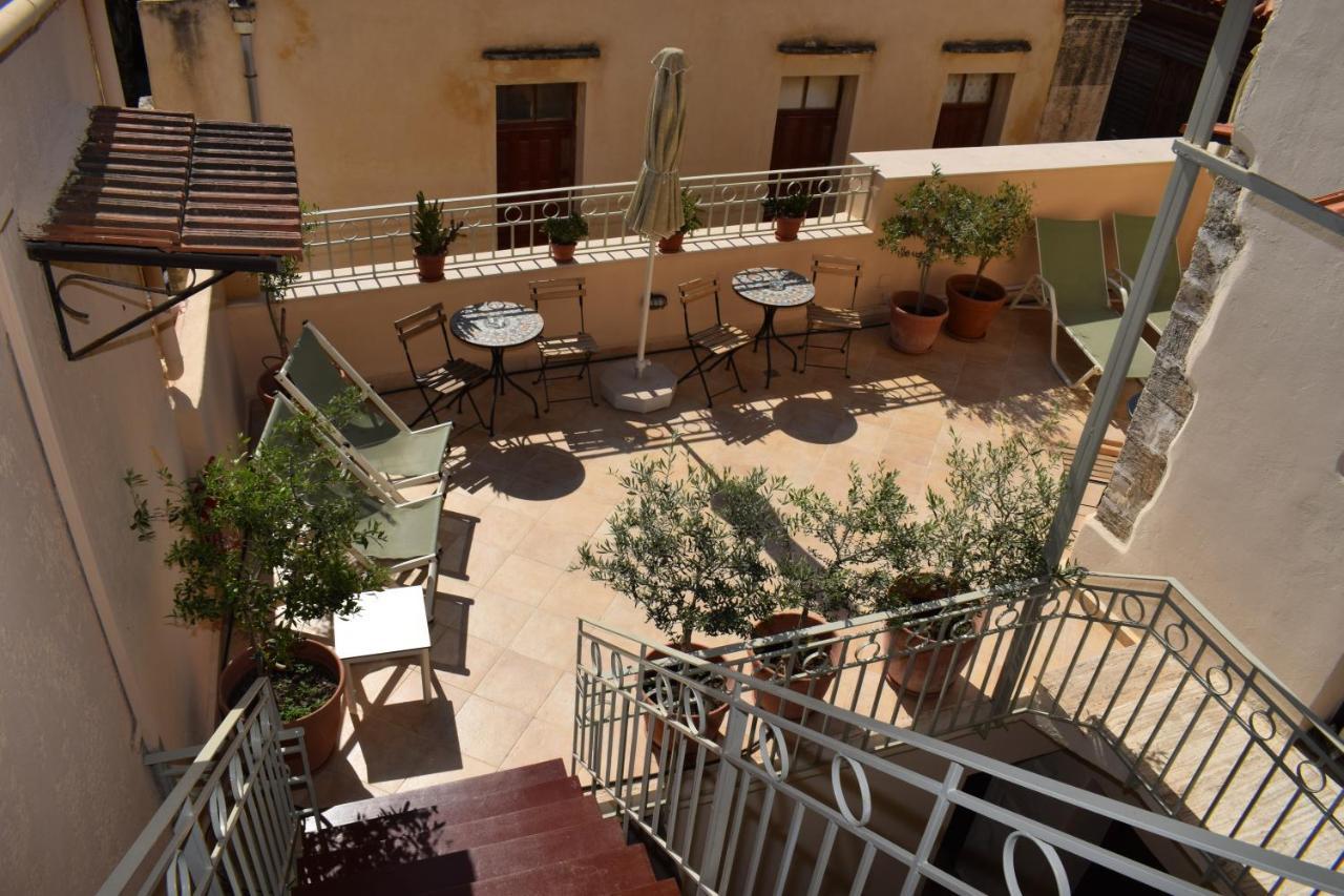 Loggia Traditional Suites Rethymno  Екстер'єр фото