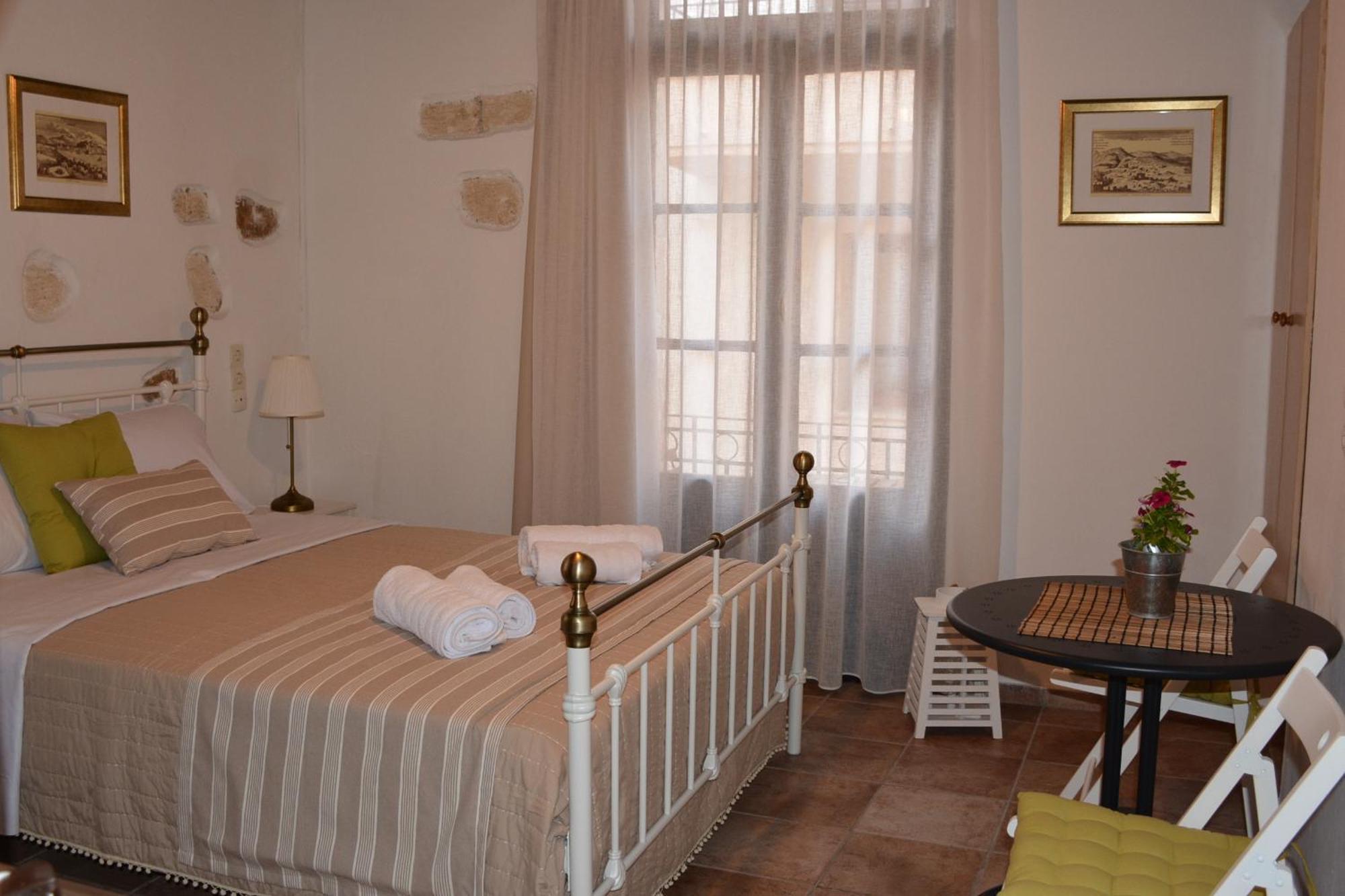 Loggia Traditional Suites Rethymno  Екстер'єр фото
