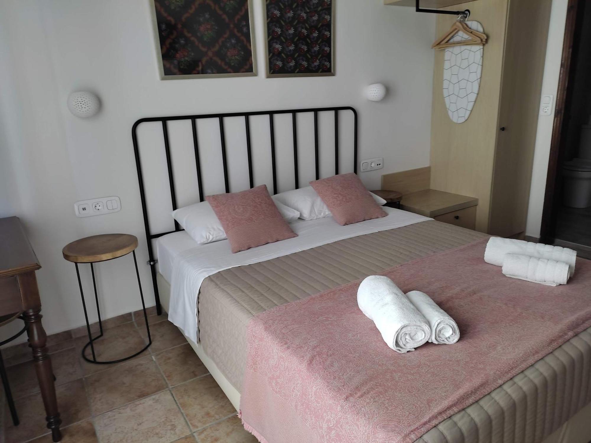 Loggia Traditional Suites Rethymno  Номер фото